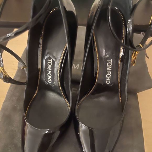 NEW Tom Ford Women Pump - Picture 13 of 16